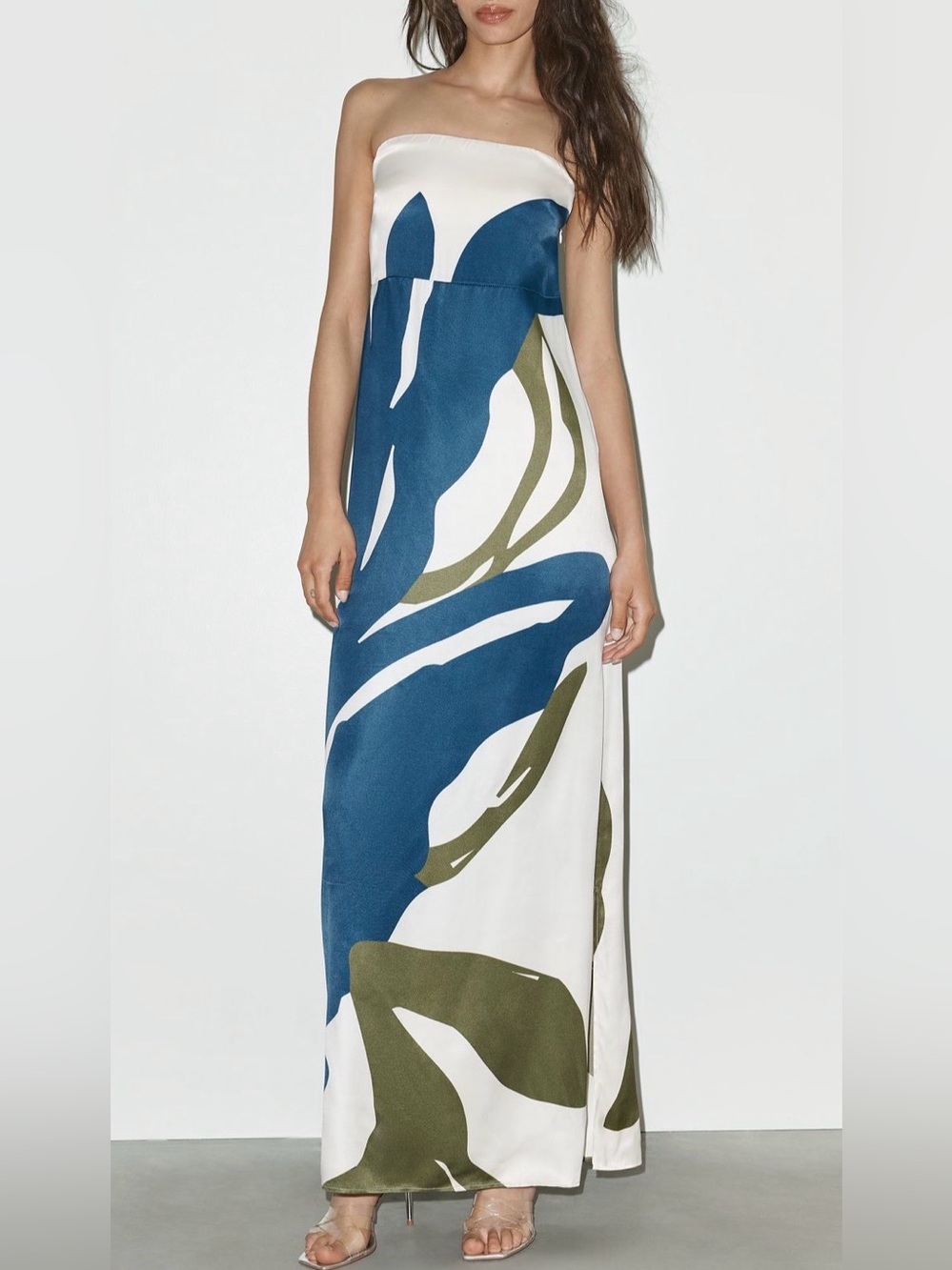 DIARRABLU Tubi Printed Strapless Maxi Dress